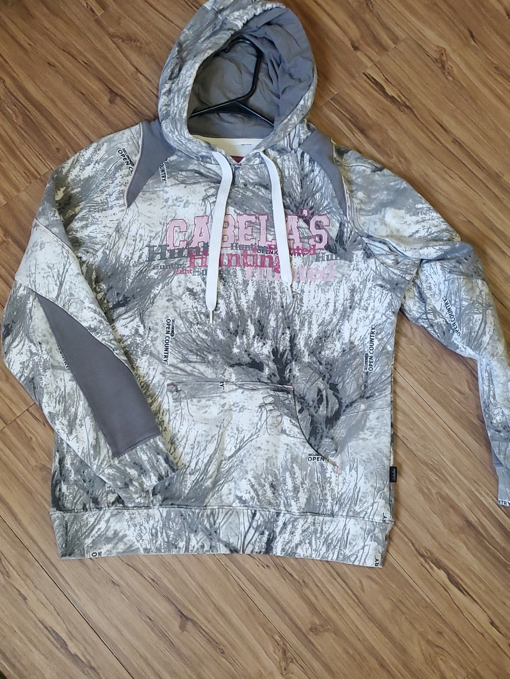 Cabelas Womens Sweatshirt